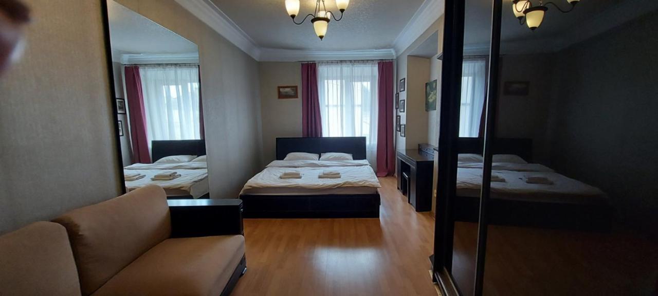 Stylish Deluxe apartment!!! Lviv Extérieur photo