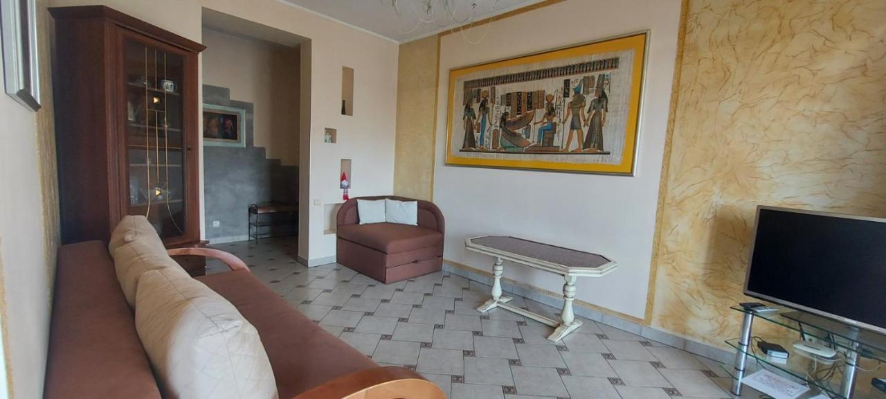 Stylish Deluxe apartment!!! Lviv Extérieur photo