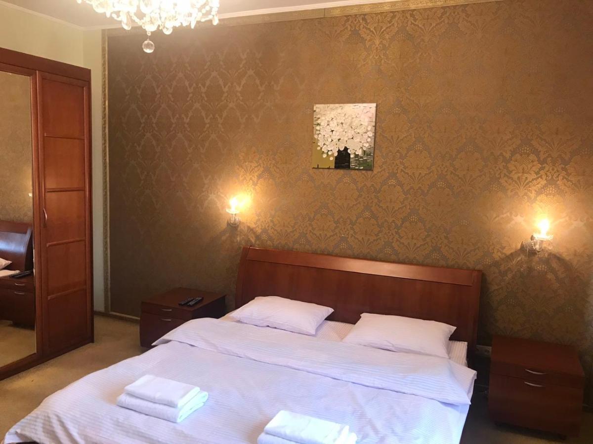 Stylish Deluxe apartment!!! Lviv Extérieur photo